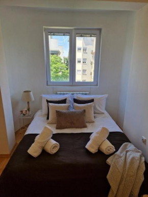 Kamche Lux Apartment